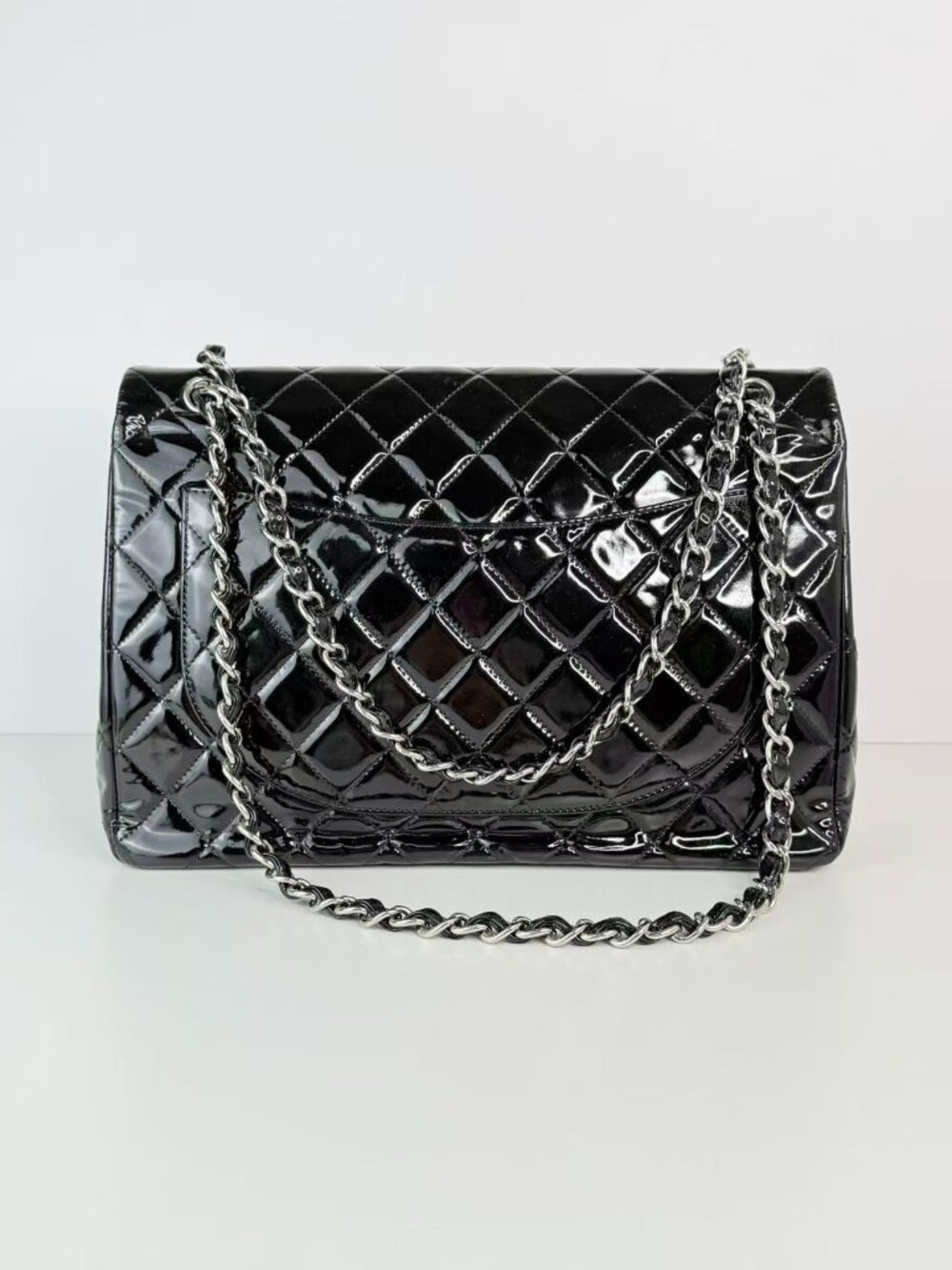 Channel classic flag shoulder bag - Picture 3 of 14